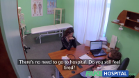 Порно видео Пациентку доктор осеменил на кушетке
