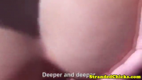 Порно видео На обочине перц попутчитцу долбит в жопу